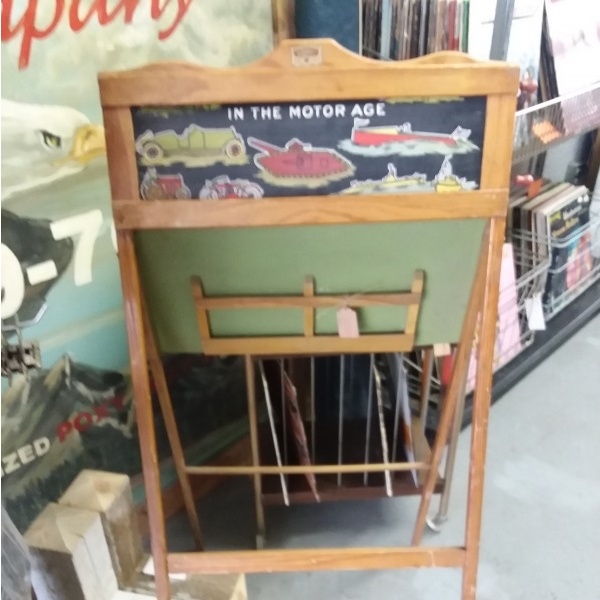 Antique Teaching Easel