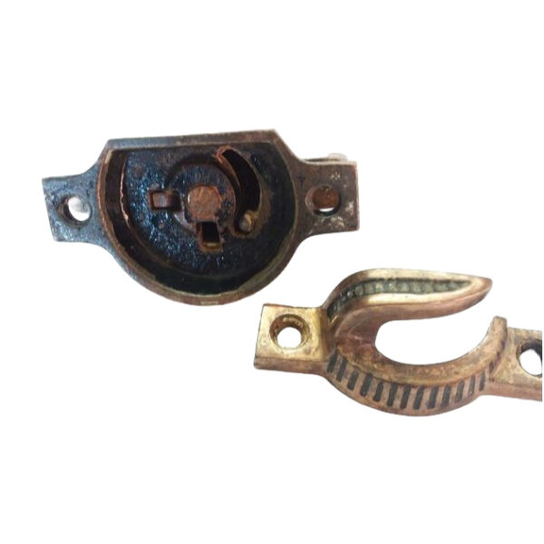 "The Daisy" Sash Fastener