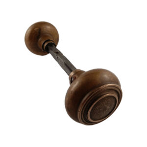 Yale & Towne Warwick Doorknob Set