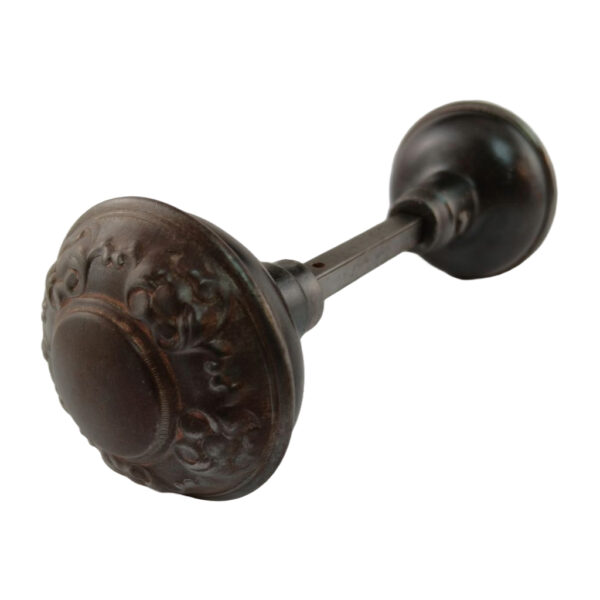 Yale and Towne Nubian Doorknob Set