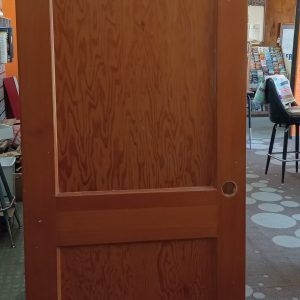 Door 32