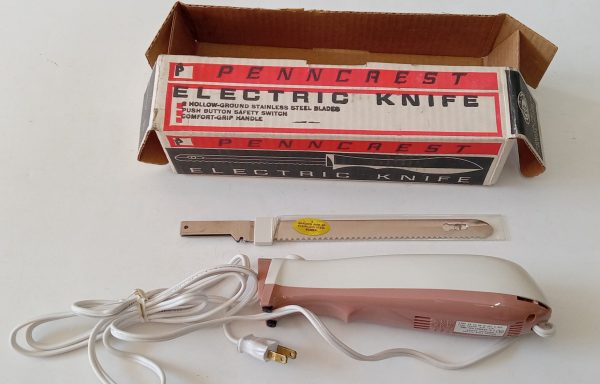 Vintage Penncrest Electric Knife
