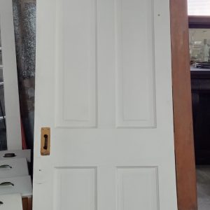 Door 121