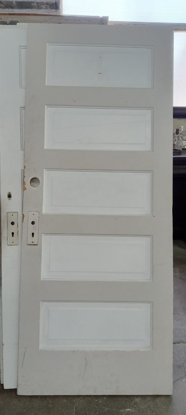 Door 140