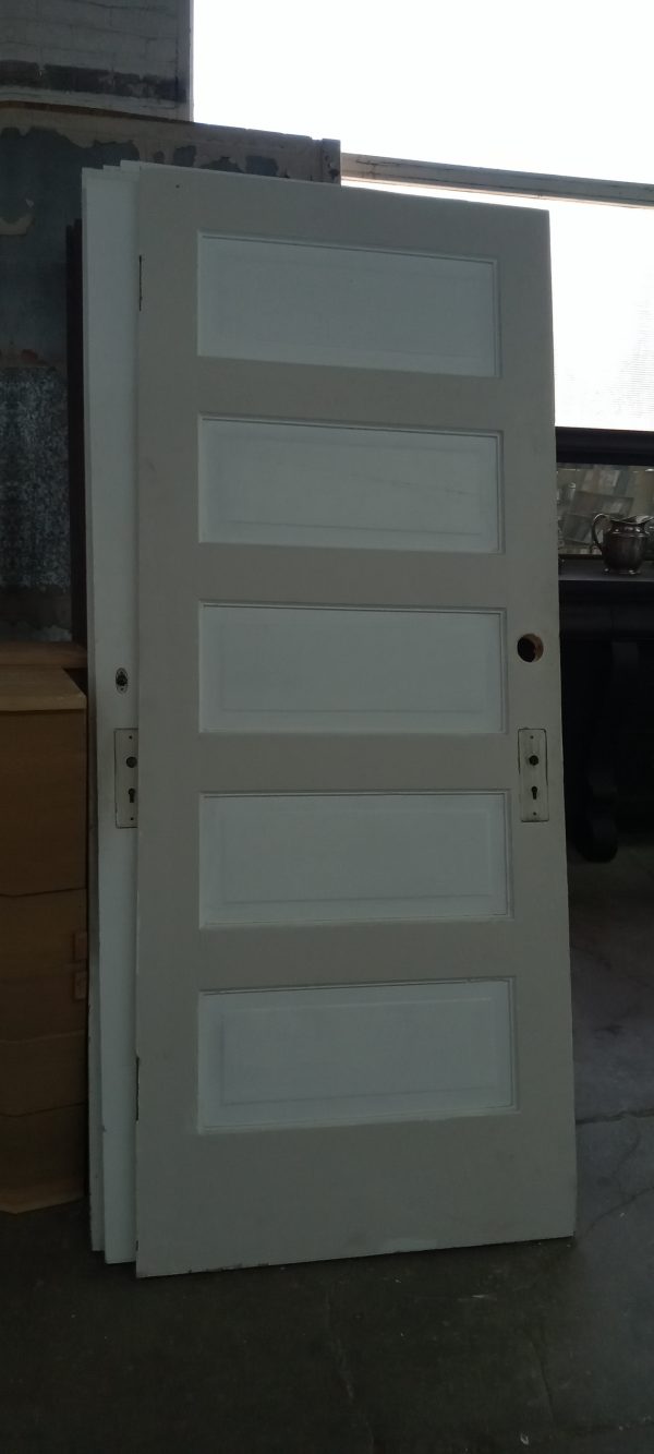 Door 140