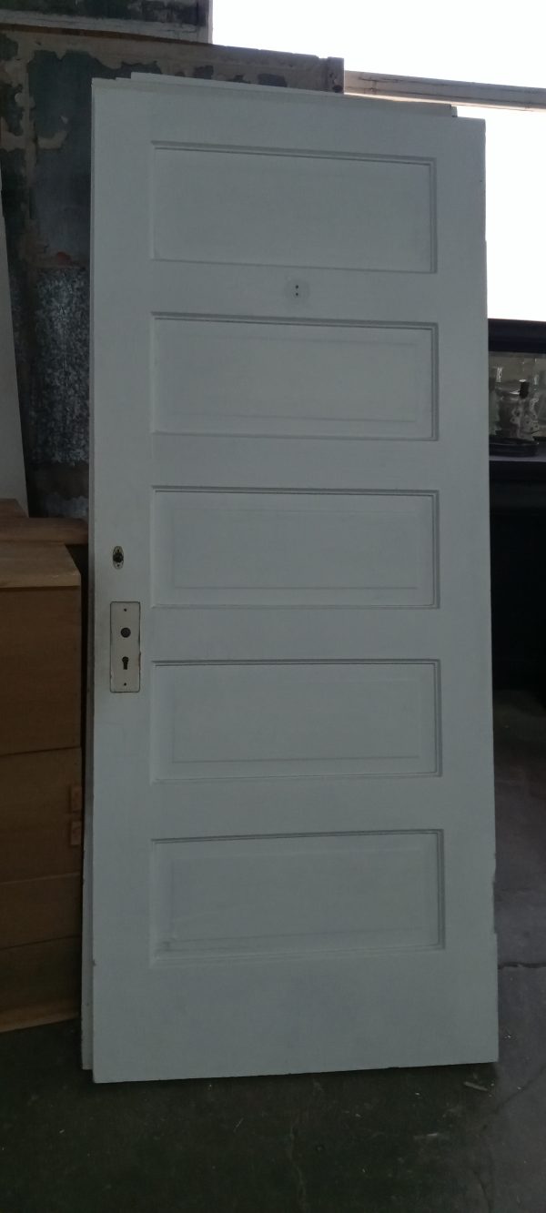 Door 143