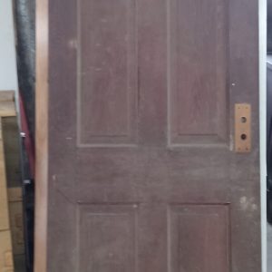 Door 152