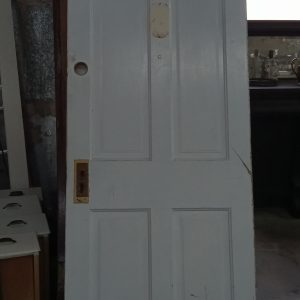 Door 32