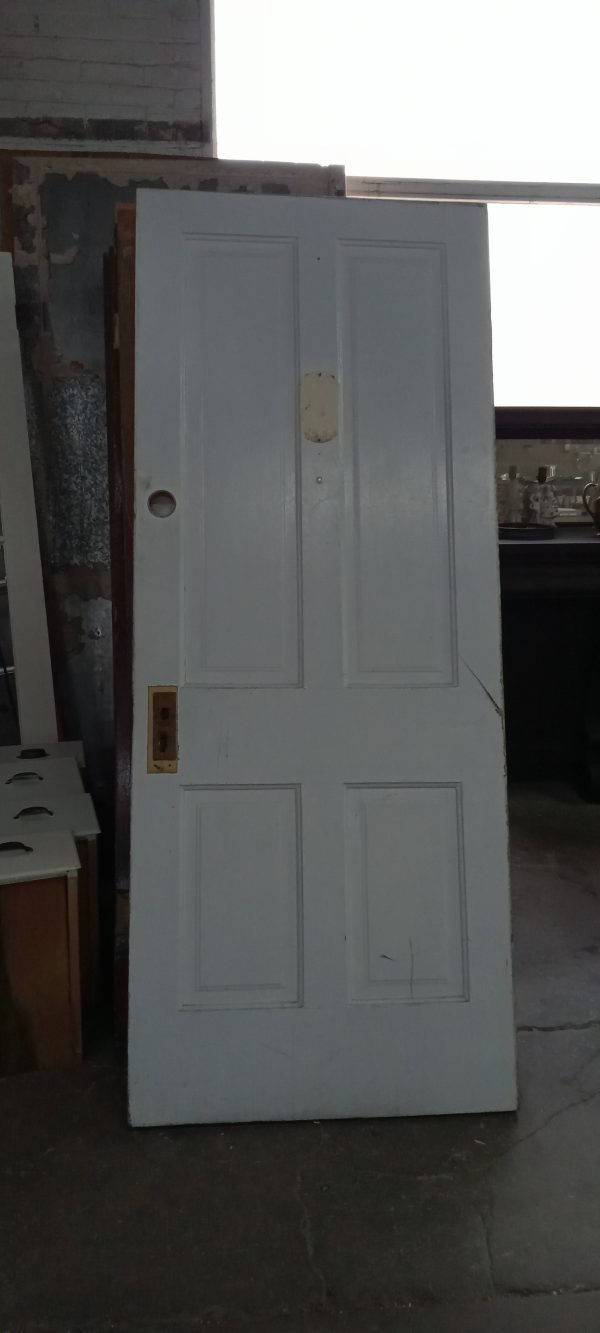 Door 32