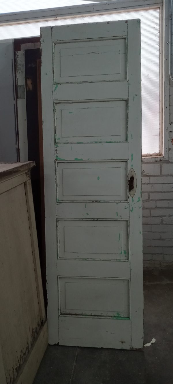 Door 82
