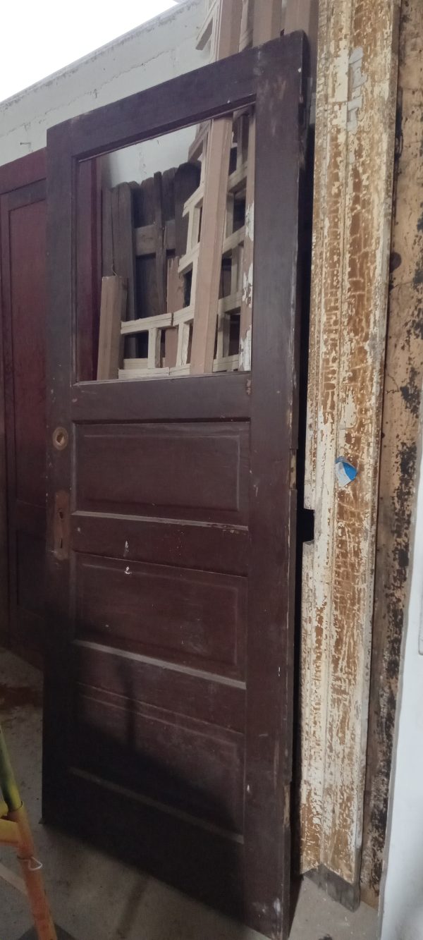 Door 85